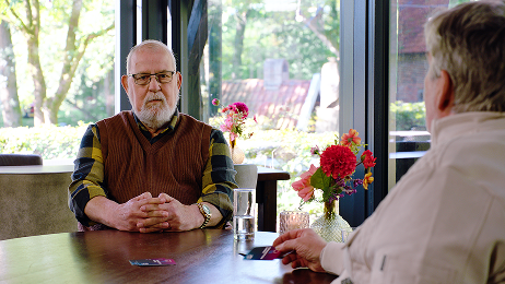 Abbott Connection Cards help start a conversation about heart failure