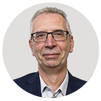 Dr. Petr Neuzil